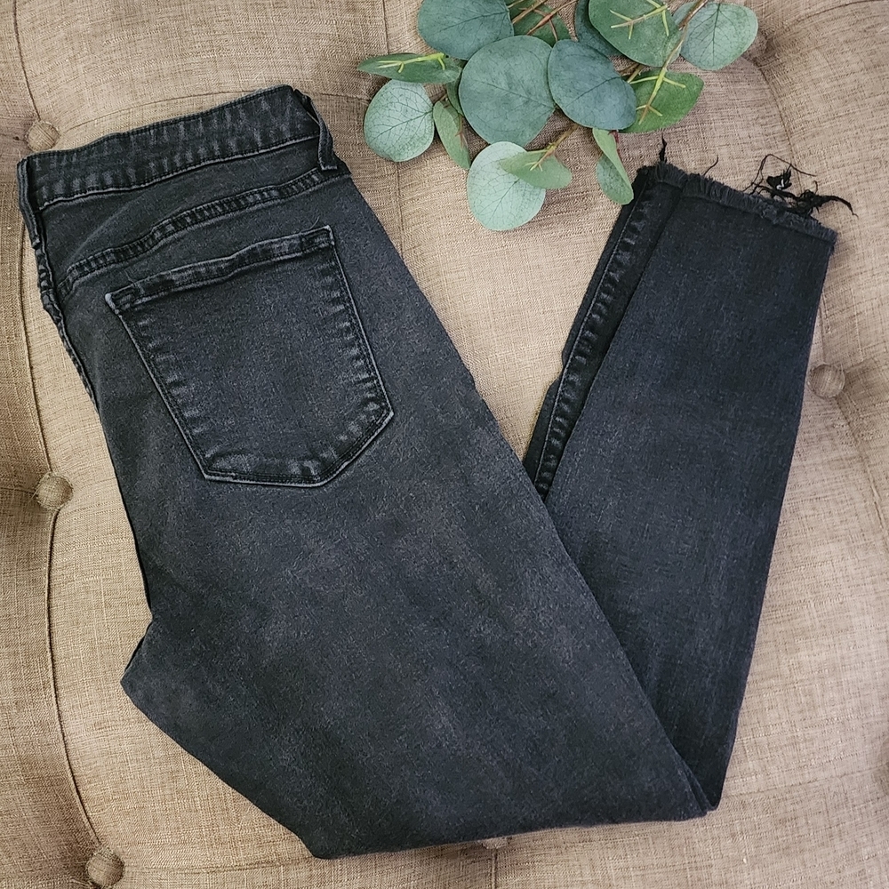 Old Navy Rockstar Black Distressed Skinny Jeans